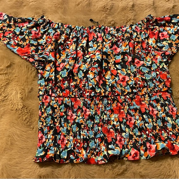 Zara floral top - Picture 7 of 9